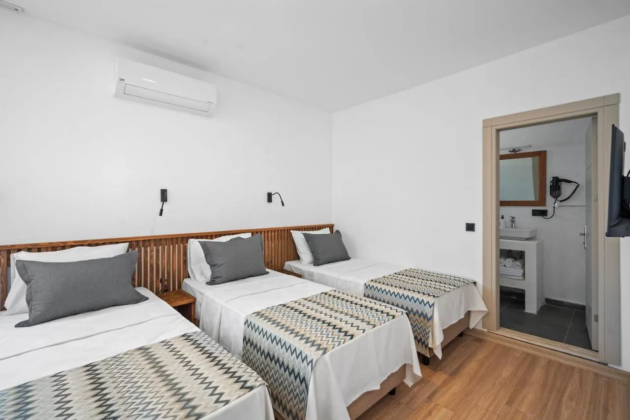 Costa Viva Bodrum 0*,